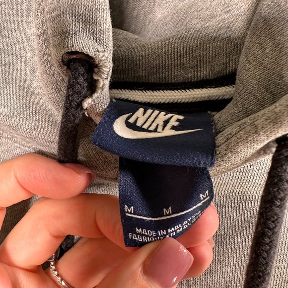 Nike Grey Pullover Hoodie Sweatshirt - Medium - Picture 4 of 7